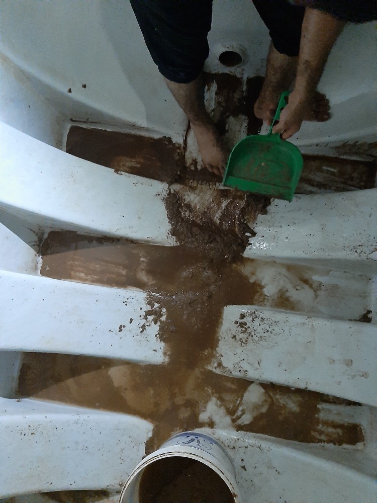 شركه تنظيف خزانات بالقويعيه 